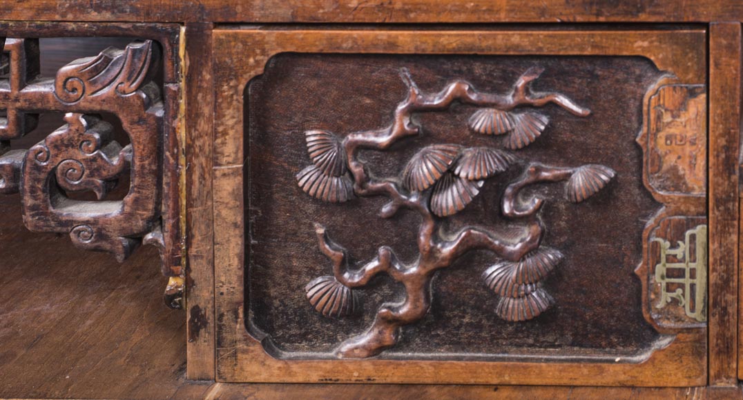 Meuble à étagères d'inspiration extrême-orientale Meuble à étagères d'inspiration extrême-orientale-11