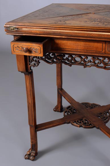 Table à jeux Japonisante au décor gravé Table à jeux Japonisante au décor gravé-2