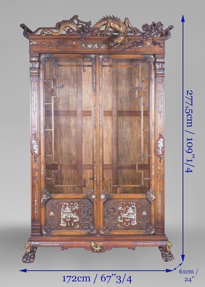 Importante vitrine au dragon et décor de nacre Importante vitrine au dragon et décor de nacre-6