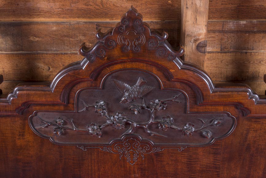 Lit japonisant à décor de marqueterie de nacre Lit japonisant à décor de marqueterie de nacre-6