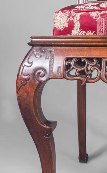 Cyrille RUFFIER DES AIMES (1844-1916) - Ensemble de deux chaises et un fauteuil d'inspiration extrême-orientale Cyrille RUFFIER DES AIMES (1844-1916) - Ensemble de deux chaises et un fauteuil d'inspiration extrême-orientale-18