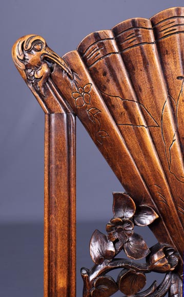 Maison Soubrier, Paire de chaises japonisantes aux dossiers en forme d’éventails Maison Soubrier, Paire de chaises japonisantes aux dossiers en forme d’éventails-5