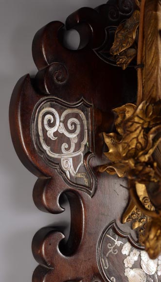 Applique japonisante en sycomore teinté, bronze doré et nacre Applique japonisante en sycomore teinté, bronze doré et nacre-5