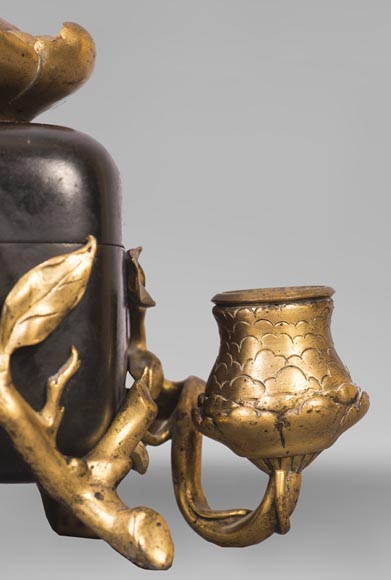 Frédéric-Eugène PIAT (modèle de) pour Maison Perrot (bronzier) - Elégant encrier japonisant à décor de papillon Frédéric-Eugène PIAT (modèle de) pour Maison Perrot (bronzier) - Elégant encrier japonisant à décor de papillon-8