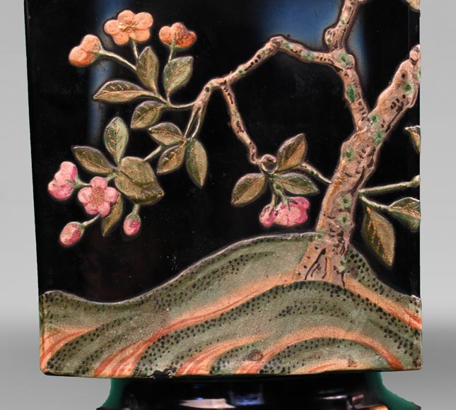 BACCARAT, Paire de vases au décor japonisant d’arbres en fleur et d’oiseaux, vers 1880 BACCARAT, Paire de vases au décor japonisant d’arbres en fleur et d’oiseaux, vers 1880-5