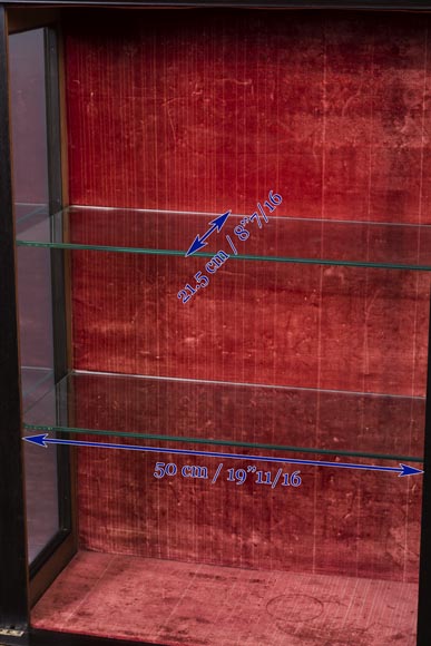 L'ESCALIER DE CRISTAL - Meuble vitrine en marqueterie de métal et garniture de bronze L'ESCALIER DE CRISTAL - Meuble vitrine en marqueterie de métal et garniture de bronze-8