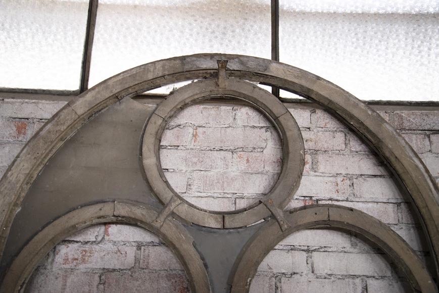 Ensemble de cadres de fenêtres en bois en forme d'arcade et verres de couleurs Ensemble de cadres de fenêtres en bois en forme d'arcade et verres de couleurs-4