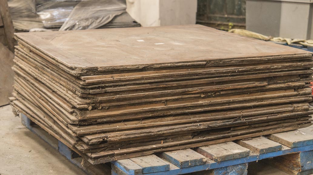 Lot de parquet ancien en noyer, décor à l'étoile de David, XVIIIè siècle Lot de parquet ancien en noyer, décor à l'étoile de David, XVIIIè siècle-5