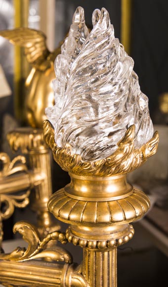 Beau lustre ancien de style Napoléon III aux Putti soutenant des tulipes Beau lustre ancien de style Napoléon III aux Putti soutenant des tulipes-8