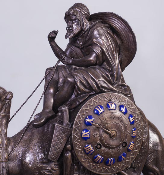 Pendule au méhariste égyptien sur sa monture, de la fin du XIXe siècle Pendule au méhariste égyptien sur sa monture, de la fin du XIXe siècle-2