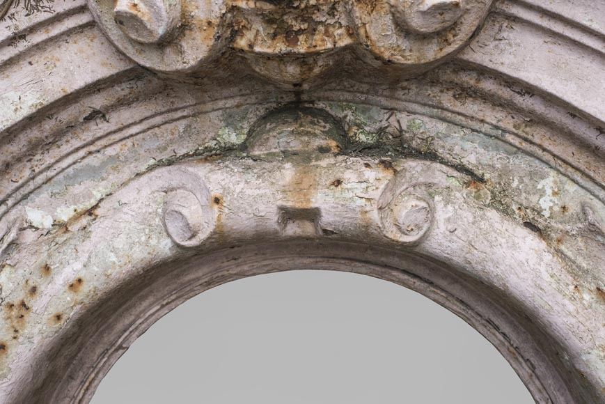 Œil-de-bœuf en fonte du XIXe siècle Œil-de-bœuf en fonte du XIXe siècle-2