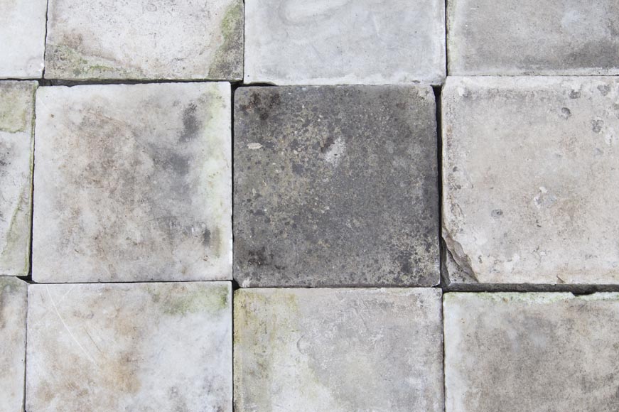 Petit lot de dalles du XVIIIe siècle, en marbre de Carrare Petit lot de dalles du XVIIIe siècle, en marbre de Carrare-1