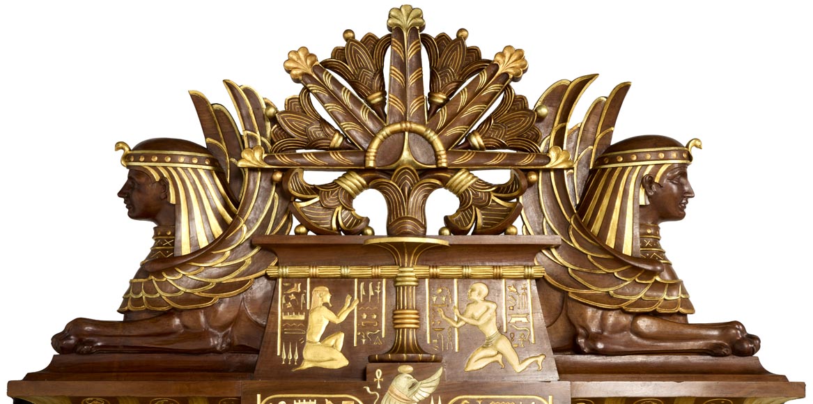 Louis MALARD, Chambre à coucher unique de style « rhamsésien » en noyer rehaussé de feuilles d’or, Exposition Universelle de 1889  Louis MALARD, Chambre à coucher unique de style « rhamsésien » en noyer rehaussé de feuilles d’or, Exposition Universelle de 1889-6