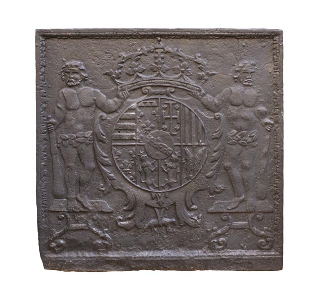 Plaque de cheminée du XVIIIe siècle, aux armoiries de Léopold Ier Duc de Lorraine  Plaque de cheminée du XVIIIe siècle, aux armoiries de Léopold Ier Duc de Lorraine -0