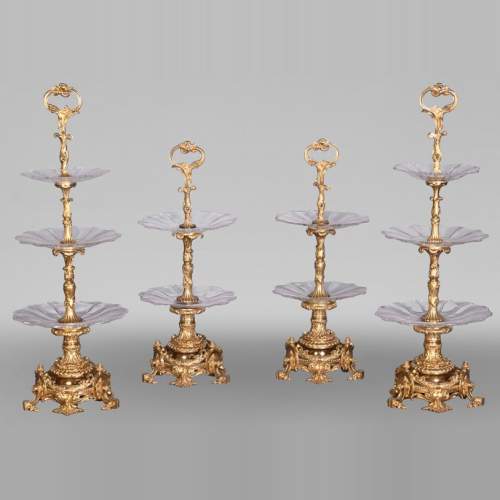 Centre de table de style Napoléon III en bronze doré et cristal taillé, vers 1850