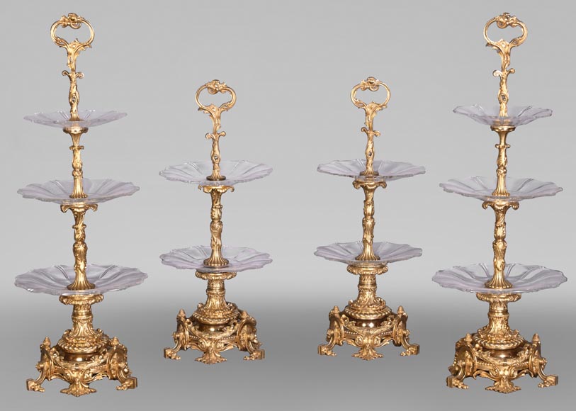 Centre de table de style Napoléon III en bronze doré et cristal taillé, vers 1850 Centre de table de style Napoléon III en bronze doré et cristal taillé, vers 1850-0