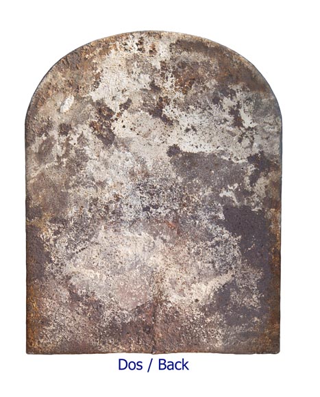 Plaque de cheminée ancienne à décor d'armoiries et de lions porte-drapeau Plaque de cheminée ancienne à décor d'armoiries et de lions porte-drapeau-8