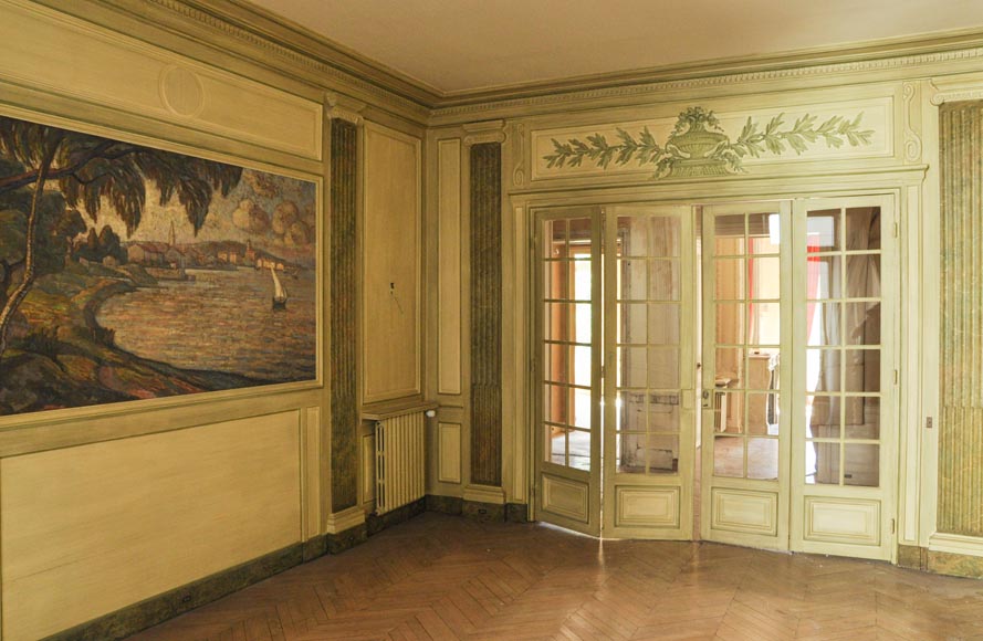 Belle pièce de boiserie de style Louis XVI avec sa cheminée en pierre et une huile sur toile représentant une marine Belle pièce de boiserie de style Louis XVI avec sa cheminée en pierre et une huile sur toile représentant une marine-1