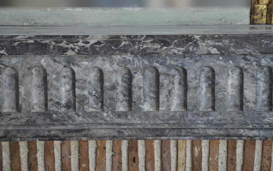 Pièce de boiserie de style Louis XVI comprenant une cheminée et son trumeau d'époque Louis XVI Pièce de boiserie de style Louis XVI comprenant une cheminée et son trumeau d'époque Louis XVI-14