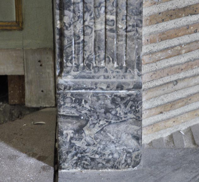 Pièce de boiserie de style Louis XVI comprenant une cheminée et son trumeau d'époque Louis XVI Pièce de boiserie de style Louis XVI comprenant une cheminée et son trumeau d'époque Louis XVI-17