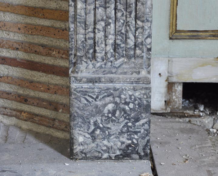 Pièce de boiserie de style Louis XVI comprenant une cheminée et son trumeau d'époque Louis XVI Pièce de boiserie de style Louis XVI comprenant une cheminée et son trumeau d'époque Louis XVI-20