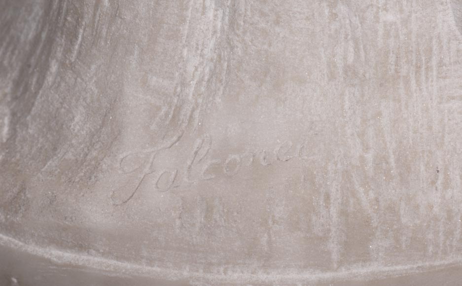 Etienne Maurice FALCONET (d'après) - Vénus retirant le carquois de Cupidon, en marbre de Carrare Etienne Maurice FALCONET (d'après) - Vénus retirant le carquois de Cupidon, en marbre de Carrare-9