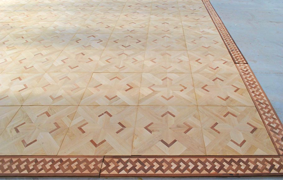 Beau parquet ancien en chêne et acajou d'une surface de 15 m2 Beau parquet ancien en chêne et acajou d'une surface de 15 m2-3