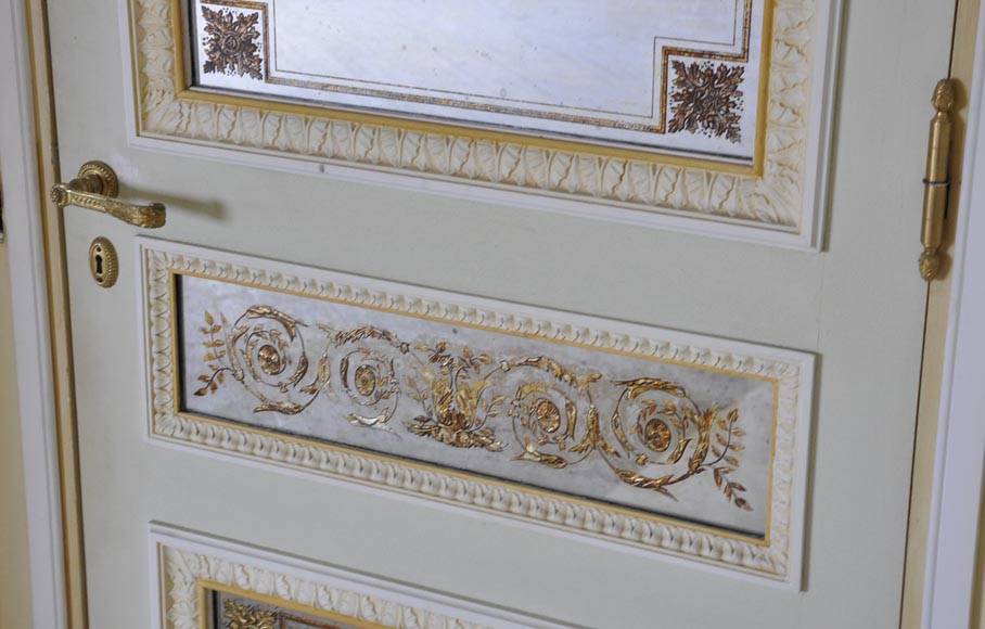 Paire de portes de style Louis XVI en bois, stuc et miroir, vers 1970 Paire de portes de style Louis XVI en bois, stuc et miroir, vers 1970-11