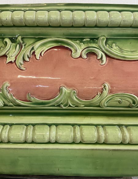 Grande jardinière en faïence rose et verte au décor végétal Grande jardinière en faïence rose et verte au décor végétal-2