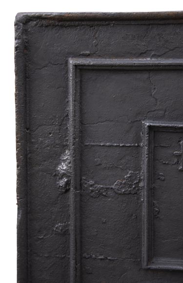 Plaque de cheminée ancienne à décor religieux Plaque de cheminée ancienne à décor religieux-4