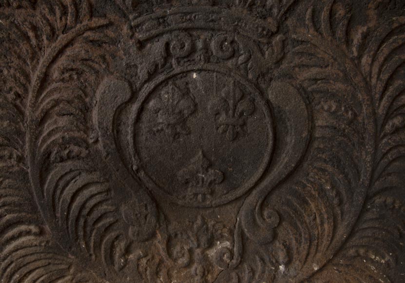 Plaque de cheminée ancienne aux Armes de France du XIXe siècle Plaque de cheminée ancienne aux Armes de France du XIXe siècle-2