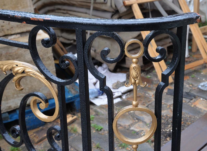 Balcon ancien Napoléon III aux attributs de musique Balcon ancien Napoléon III aux attributs de musique-6