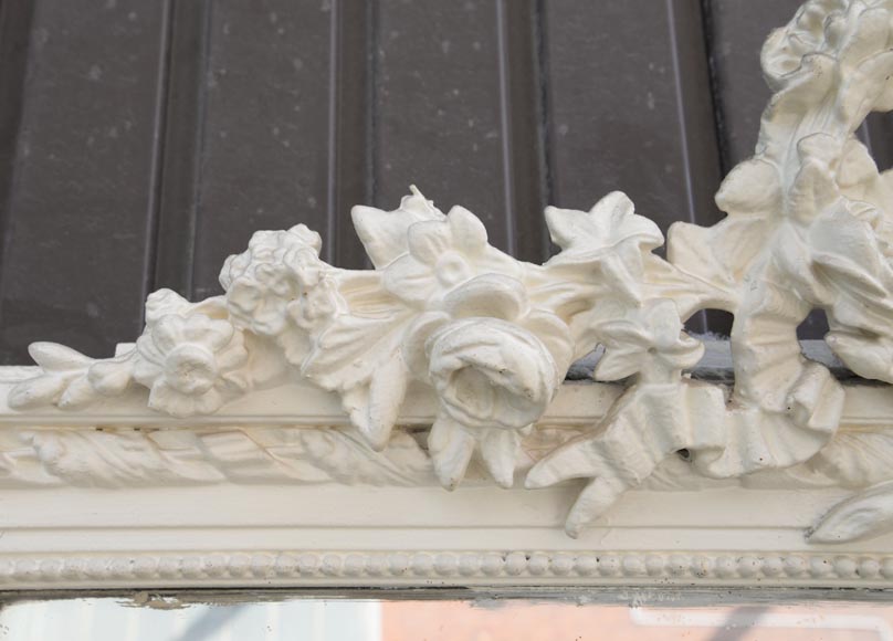 Trumeau ancien de style Louis XVI au fronton orné d'un oiseau Trumeau ancien de style Louis XVI au fronton orné d'un oiseau-3