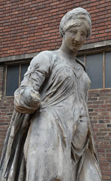 École française,Très grande sculpture en pierre d’une allégorie féminine, Fin du XVIIIe siècle École française,Très grande sculpture en pierre d’une allégorie féminine, Fin du XVIIIe siècle-7