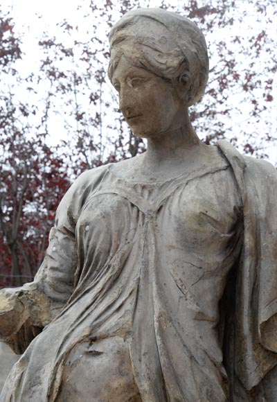 École française,Très grande sculpture en pierre d’une allégorie féminine, Fin du XVIIIe siècle École française,Très grande sculpture en pierre d’une allégorie féminine, Fin du XVIIIe siècle-8