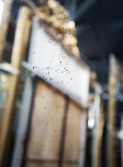 Trumeau ancien doré d'époque Restauration à décor de coquilles Trumeau ancien doré d'époque Restauration à décor de coquilles-5