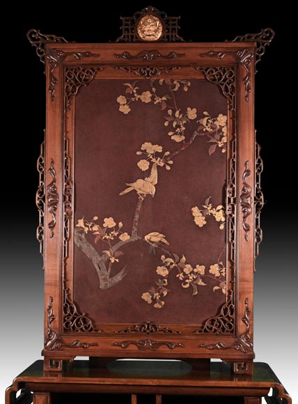 CHARBONNIER (ébéniste) pour L’ESCALIER DE CRISTAL, Cabinet japonisant à panneau laqué coulissant, vers 1890 CHARBONNIER (ébéniste) pour L’ESCALIER DE CRISTAL, Cabinet japonisant à panneau laqué coulissant, vers 1890-2