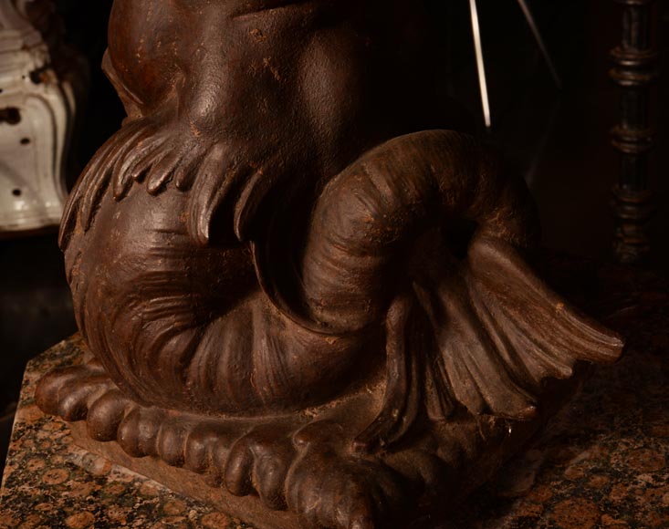 Statue en fonte formant fontaine d'un enfant au coquillage Statue en fonte formant fontaine d'un enfant au coquillage-7