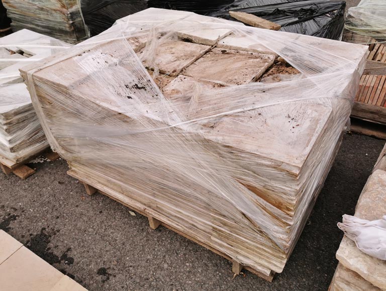 Environ 23 m² de dalles en pierre chassagne rose Environ 23 m² de dalles en pierre chassagne rose-4