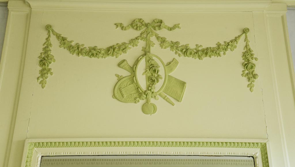 Trumeau ancien de style Louis XVI aux instruments de musique Trumeau ancien de style Louis XVI aux instruments de musique-1