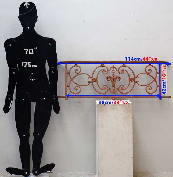 Balcon en fer du XVIIIe Balcon en fer du XVIIIe-5