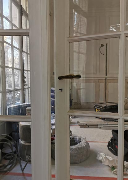 Paire de grandes doubles portes à carreaux, fin du XIXe siècle Paire de grandes doubles portes à carreaux, fin du XIXe siècle-3