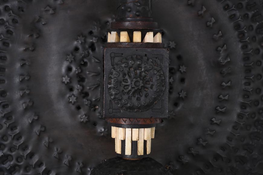 Carlo BUGATTI, Paire d’appliques de consoles murales de style mauresque, vers 1888 Carlo BUGATTI, Paire d’appliques de consoles murales de style mauresque, vers 1888-16