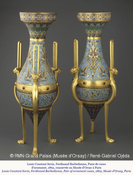 Louis-Constant SÉVIN (1821-1888) et Ferdinand BARBEDIENNE (1810-1892), Exceptionnelle paire de vases d'ornement en bronze et émail, modèle présenté à l'Exposition Universelle de Londres en 1862 Louis-Constant SÉVIN (1821-1888) et Ferdinand BARBEDIENNE (1810-1892), Exceptionnelle paire de vases d'ornement en bronze et émail, modèle présenté à l'Exposition Universelle de Londres en 1862-1