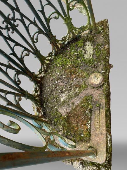 Paire de consoles d’extérieur en fer forgé, forme demi-lune Paire de consoles d’extérieur en fer forgé, forme demi-lune-9