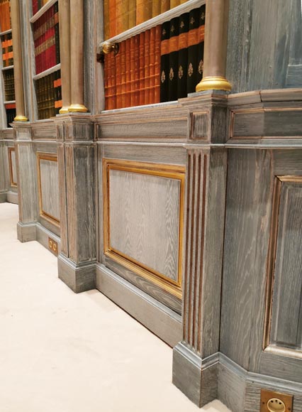 Pièce de boiserie à décor de bibliothèque en trompe l’oeil, fin du XXe siècle Pièce de boiserie à décor de bibliothèque en trompe l’oeil, fin du XXe siècle-5