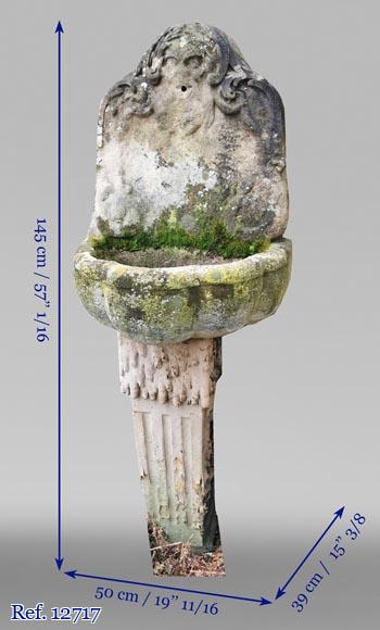 Fontaine murale en pierre de Saint Maximin, fin du XIXe siècle  Fontaine murale en pierre de Saint Maximin, fin du XIXe siècle -9