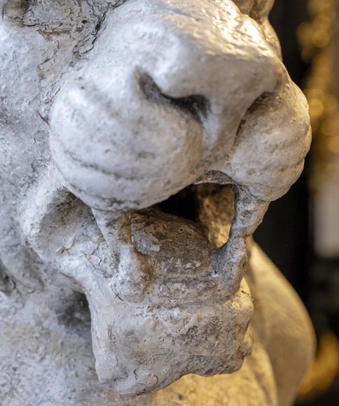 Rare paire de lions ailés, fonte de fer, époque XIXe siècle Rare paire de lions ailés, fonte de fer, époque XIXe siècle-8