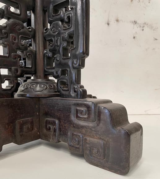 Sellette japonisante en bois noirci, fin du XIXe siècle Sellette japonisante en bois noirci, fin du XIXe siècle-7