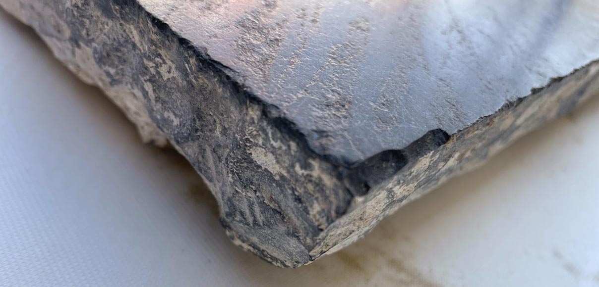 Important ensemble 280m² de dalles en pierre noire de soignies, XIXe siècle Important ensemble 280m² de dalles en pierre noire de soignies, XIXe siècle-6